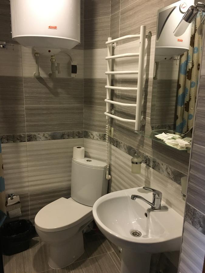 Hotel Berloga Burlach'ya Balka Buitenkant foto