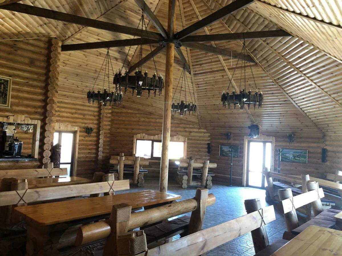 Hotel Berloga Burlach'ya Balka Buitenkant foto